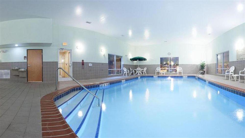 Holiday Inn Express Mineral Wells By Ihg Parkersburg Eksteriør bilde