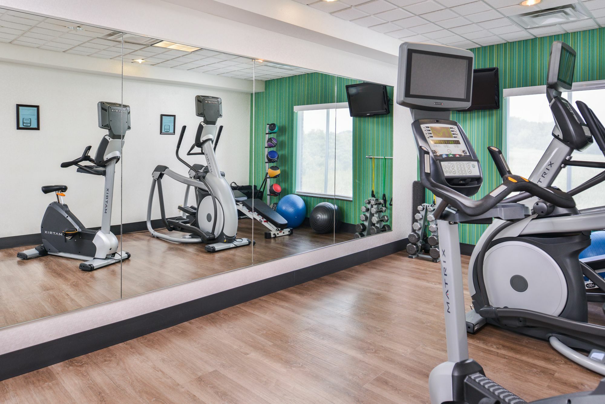 Holiday Inn Express Mineral Wells By Ihg Parkersburg Eksteriør bilde