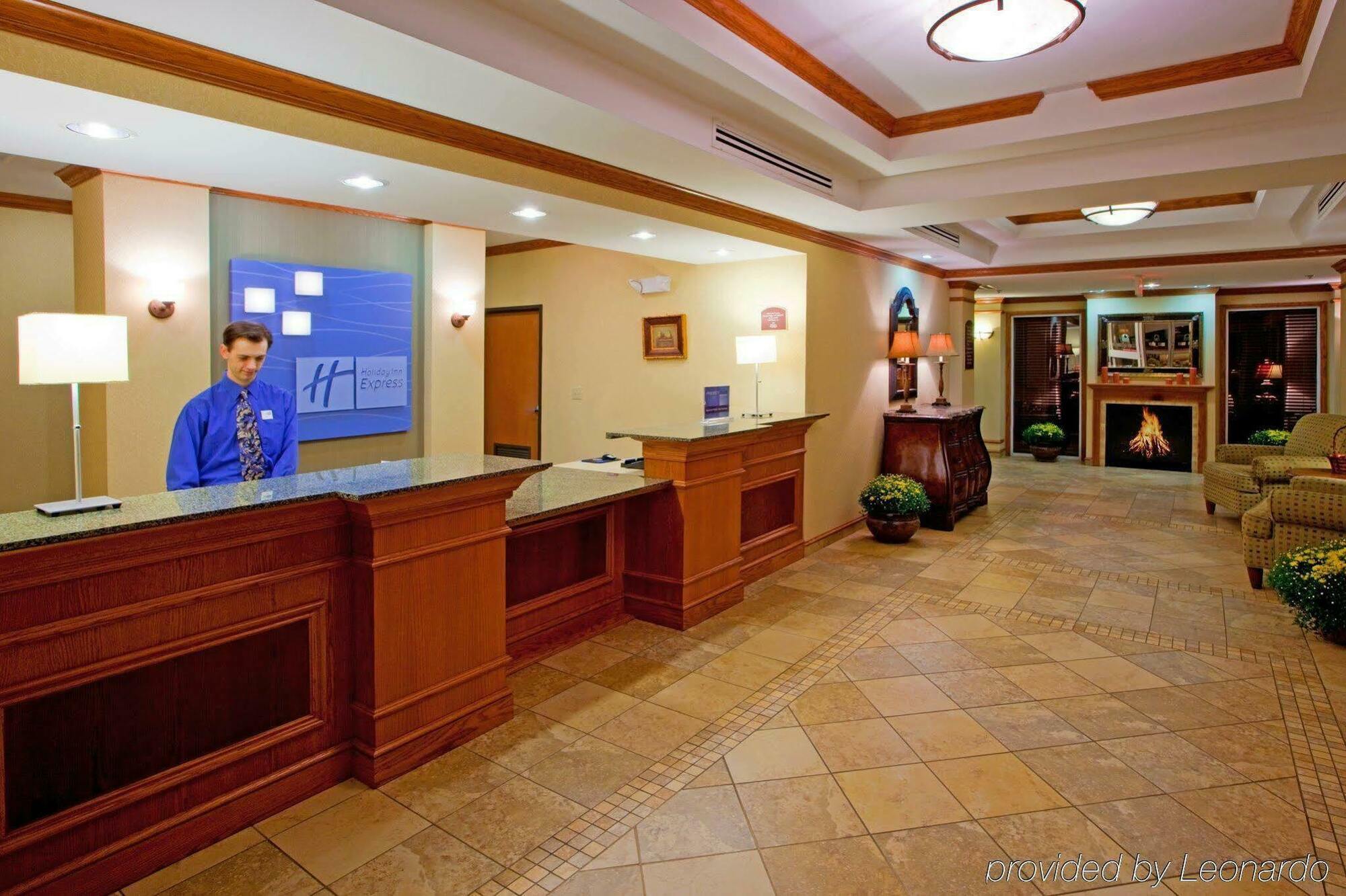 Holiday Inn Express Mineral Wells By Ihg Parkersburg Eksteriør bilde