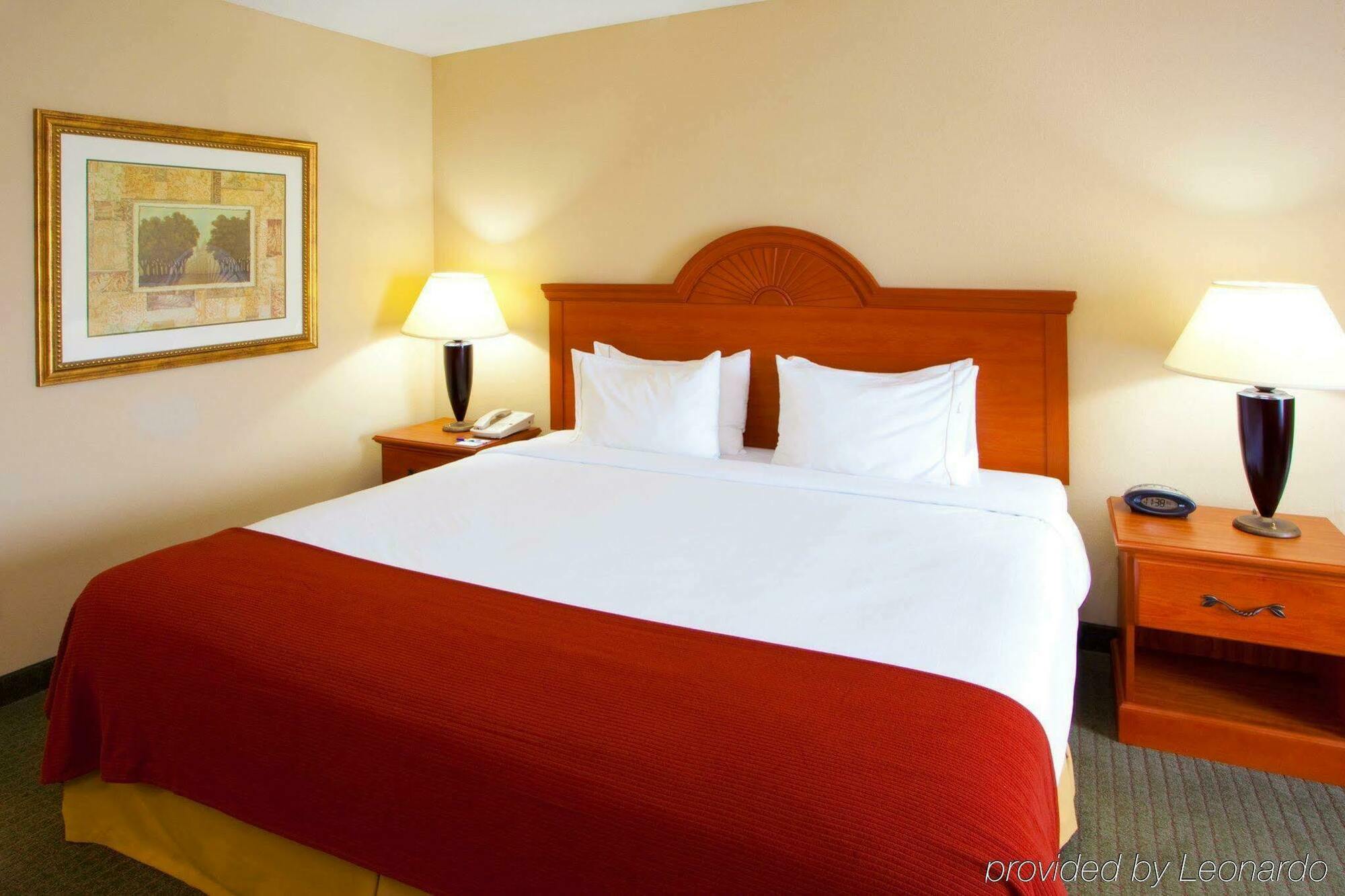 Holiday Inn Express Mineral Wells By Ihg Parkersburg Eksteriør bilde